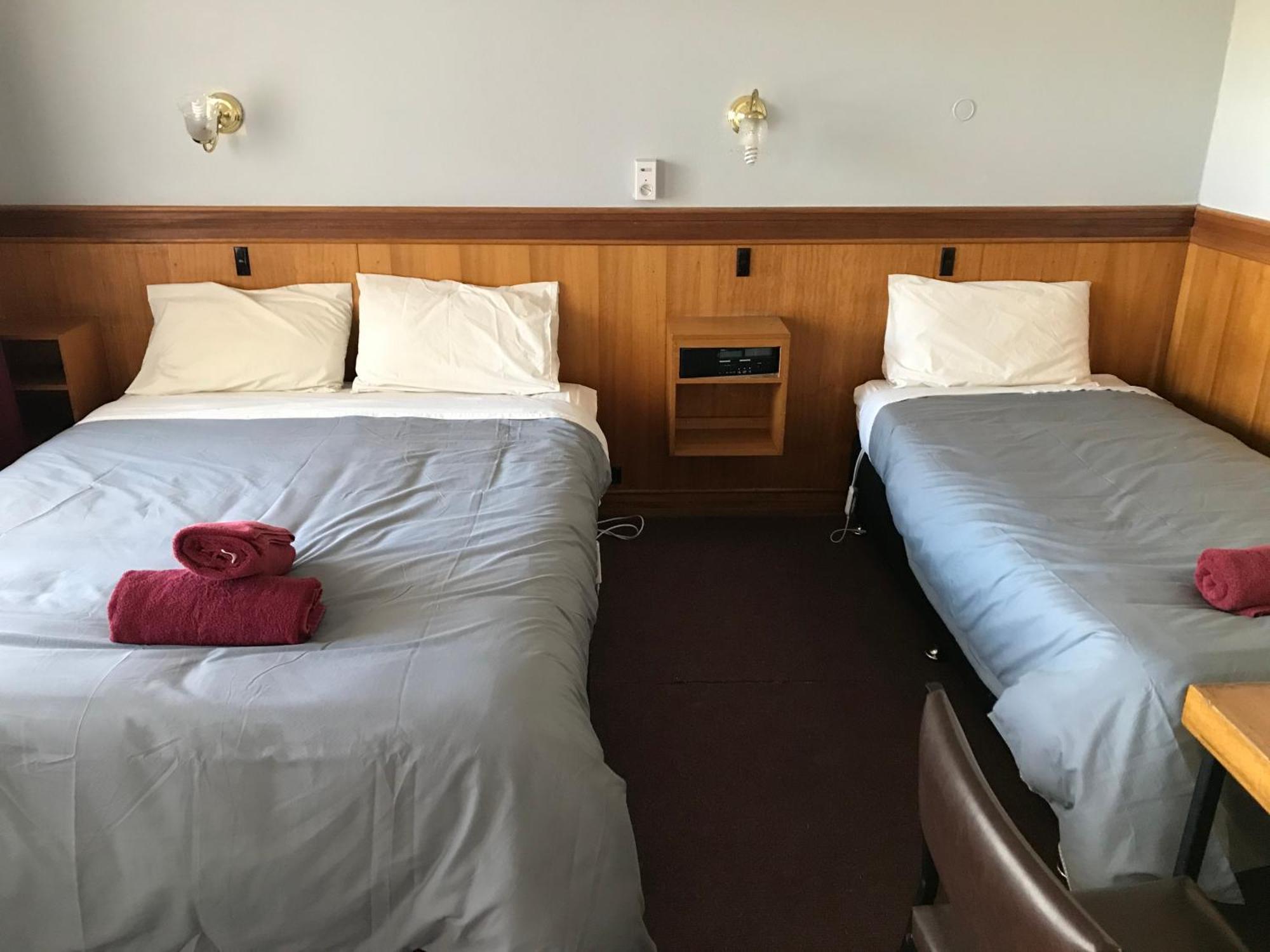 County Lodge Motor Inn West Wyalong Exterior foto